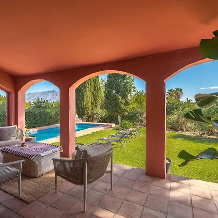 Вилла In With Private Pool & Panoramic Mountain Views *