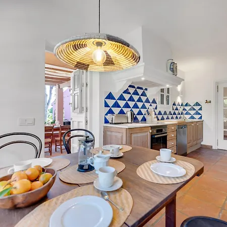 Вилла In With Private Pool & Panoramic Mountain Views