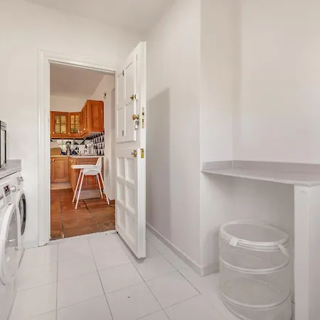 וילה In With Private Pool & Panoramic Mountain Views מארבלה