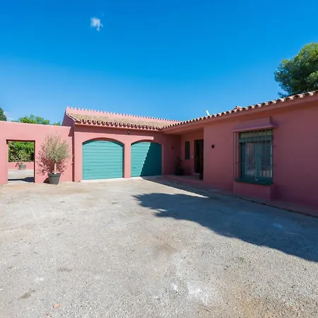 In With Private Pool & Panoramic Mountain Views * מארבלה