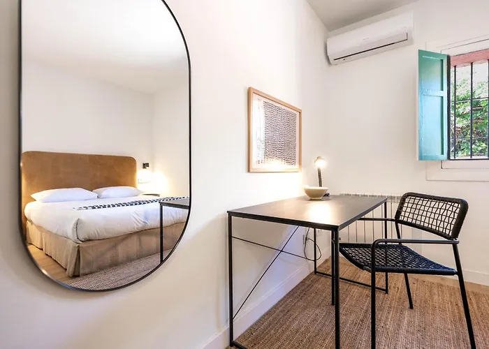 In With Private Pool & Panoramic Mountain Views *