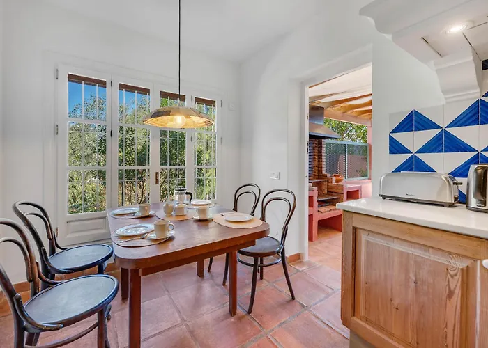 In With Private Pool & Panoramic Mountain Views * ماربيا