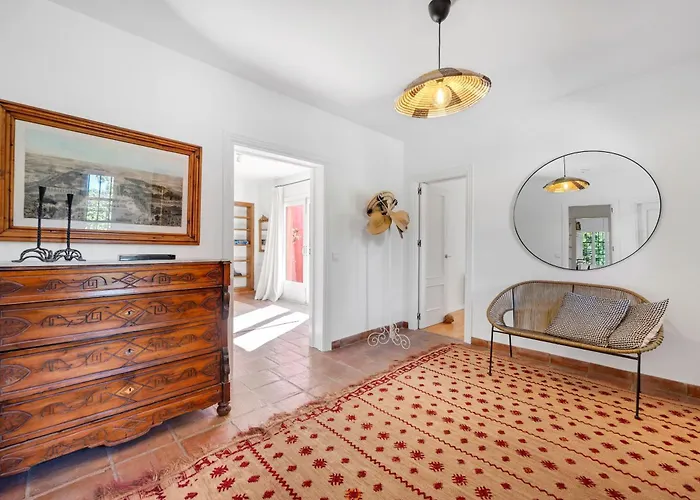 In With Private Pool & Panoramic Mountain Views Willa