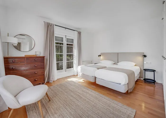 In With Private Pool & Panoramic Mountain Views * Marbella