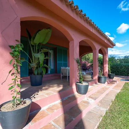 In With Private Pool & Panoramic Mountain Views Villa *