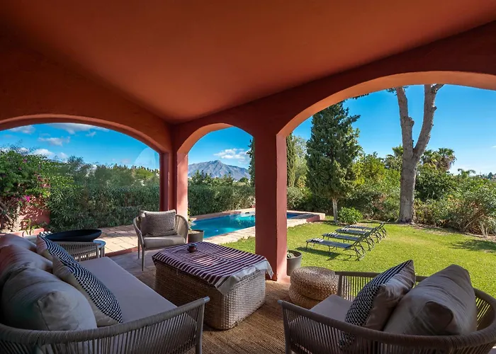 Villa In With Private Pool & Panoramic Mountain Views *