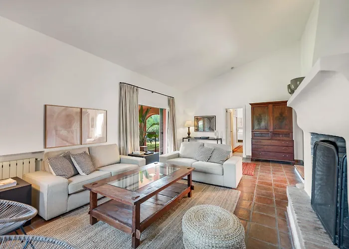 Villa In With Private Pool & Panoramic Mountain Views *