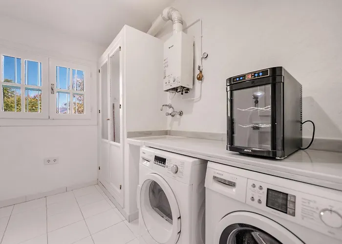 Villa In With Private Pool & Panoramic Mountain Views