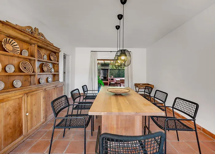 Villa In With Private Pool & Panoramic Mountain Views